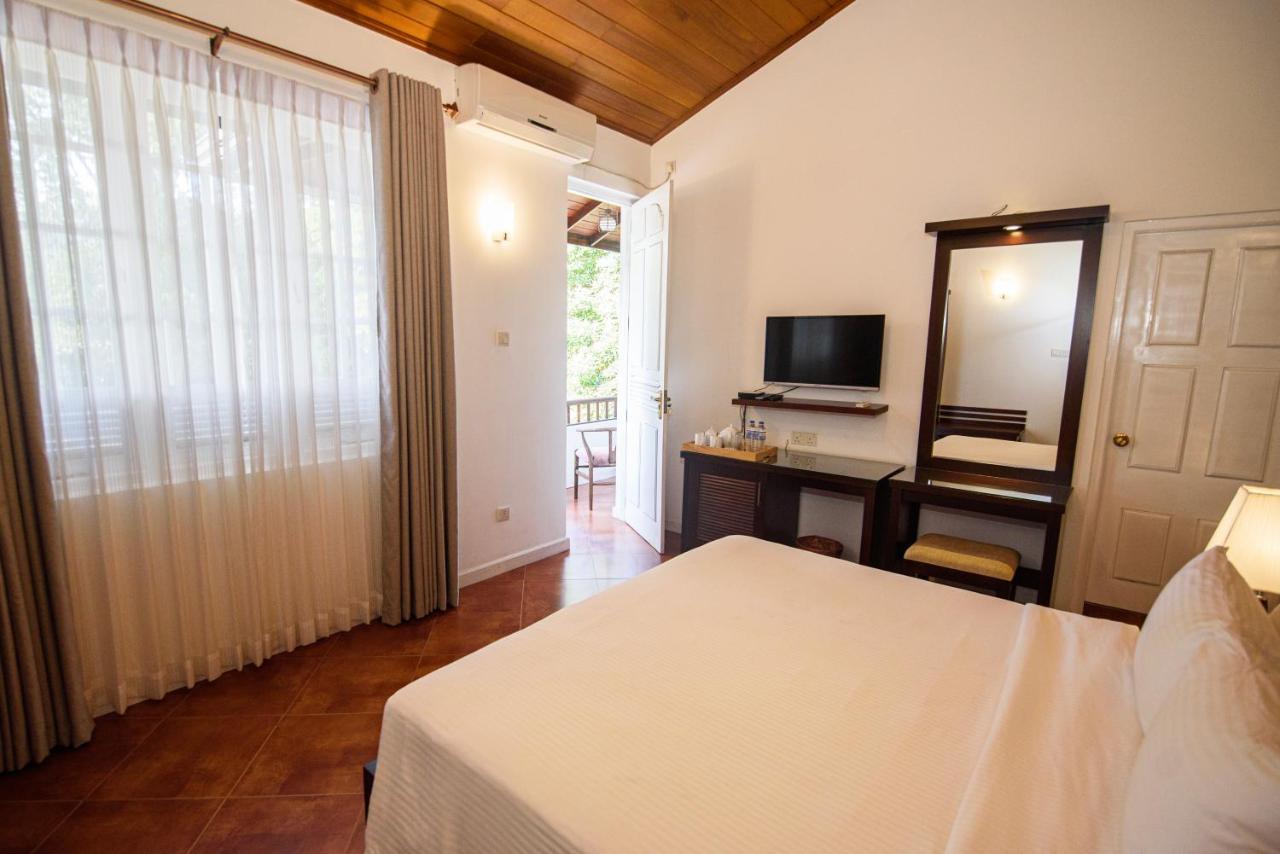 Bed and Breakfast Kingsman House Kandy Esterno foto