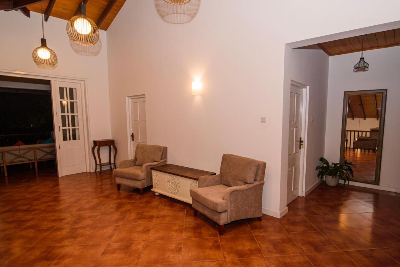 Bed and Breakfast Kingsman House Kandy Esterno foto