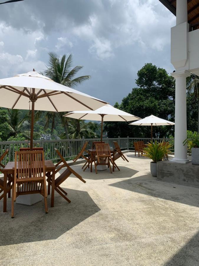 Bed and Breakfast Kingsman House Kandy Esterno foto