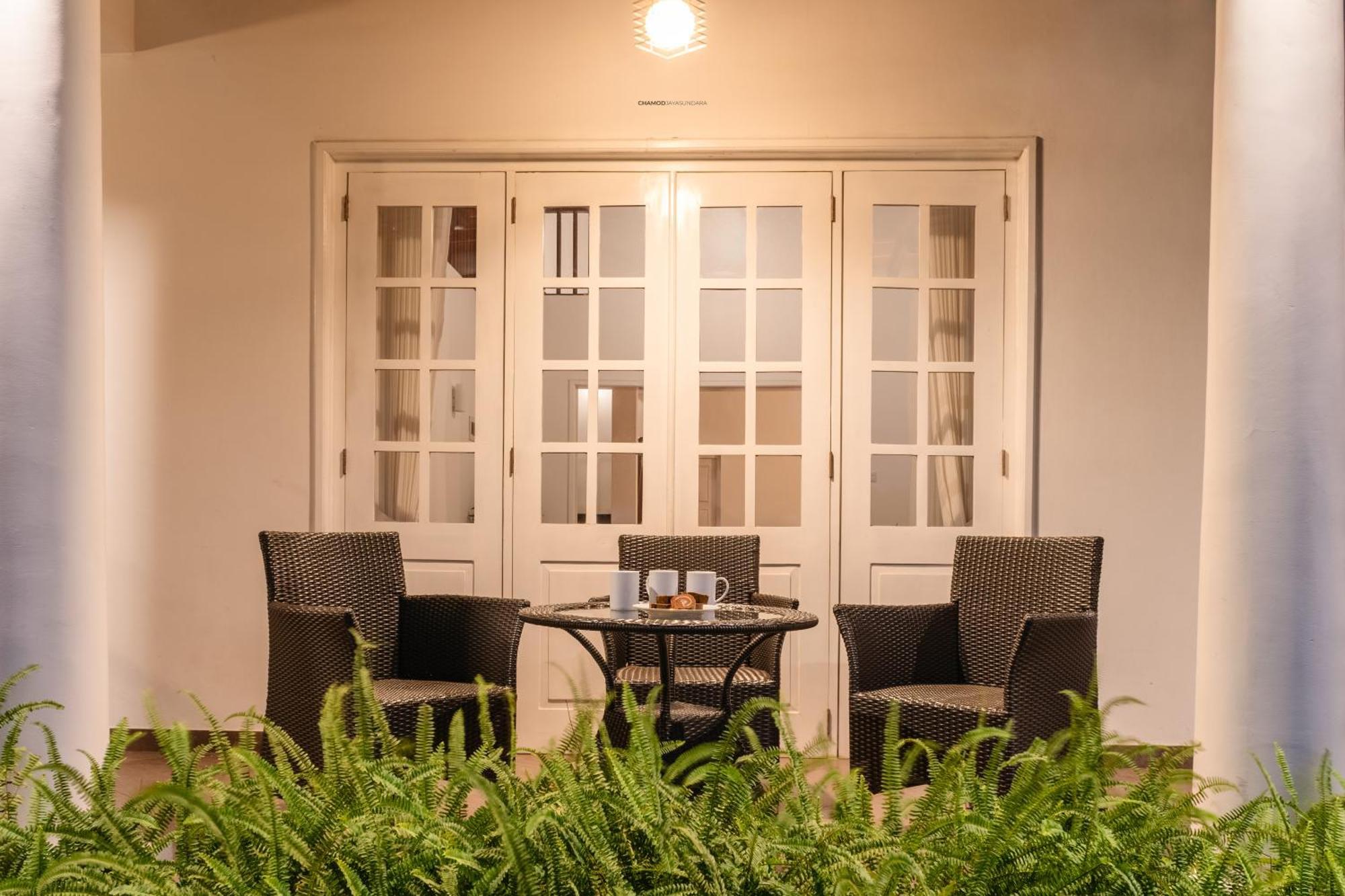 Bed and Breakfast Kingsman House Kandy Esterno foto
