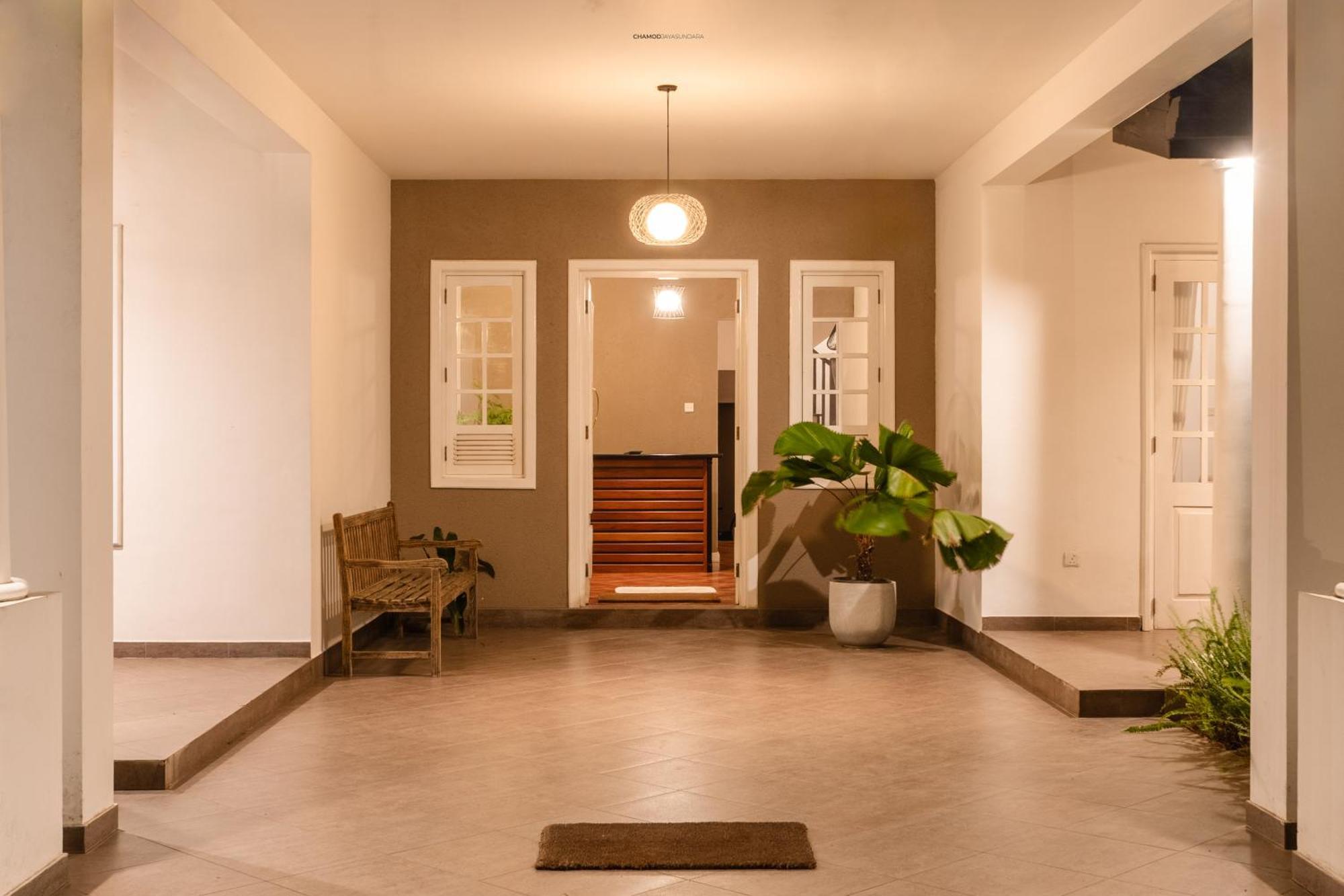 Bed and Breakfast Kingsman House Kandy Esterno foto